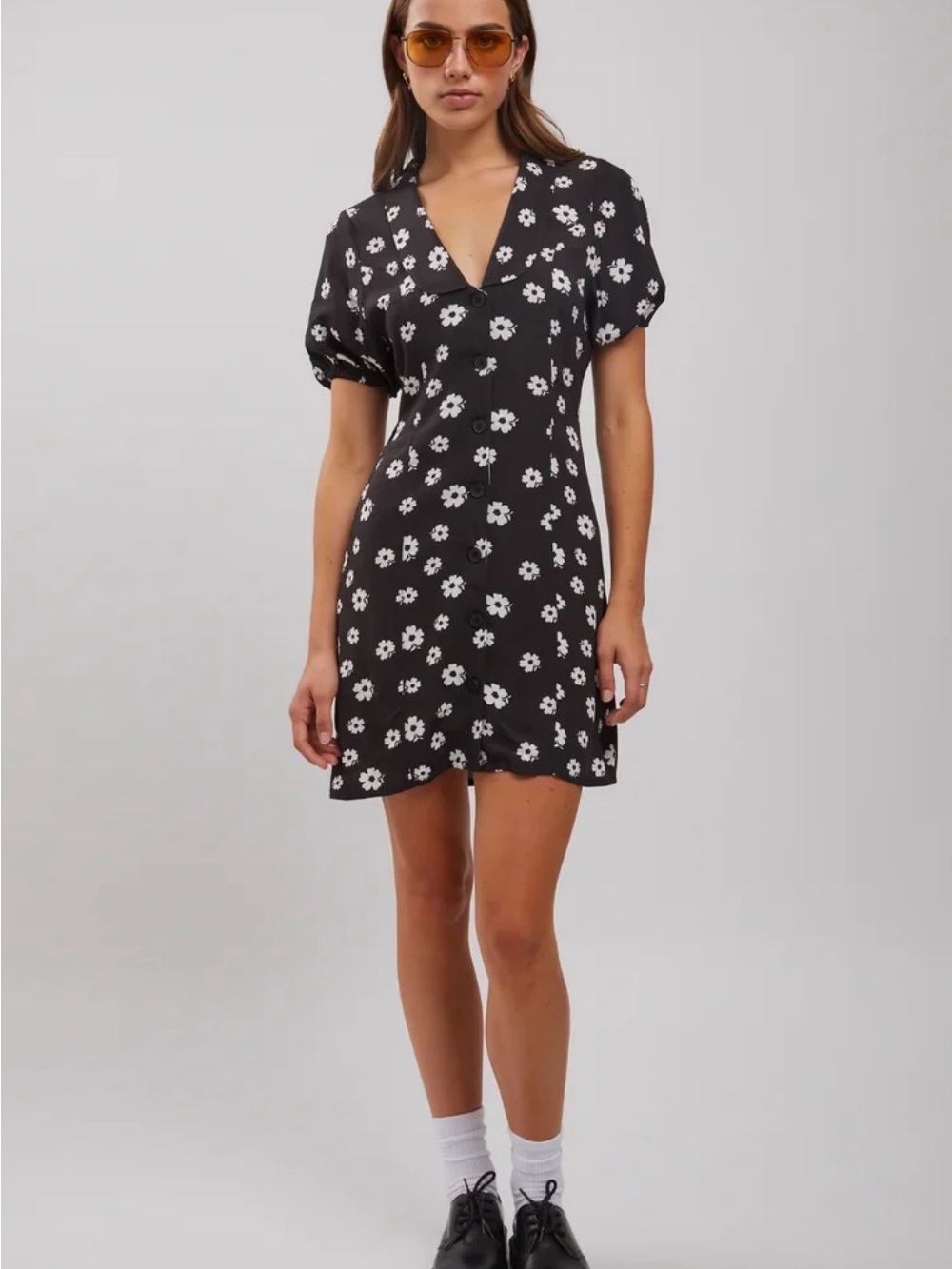 ROLLA'S Folk Floral Susie Black and White Button-Up Mini Dress